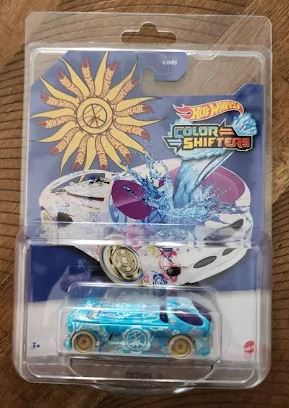 New 2022 Hot Wheels Deora II Color Shifters