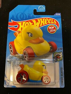 New 2020 Hot Wheels Duck N' Roll Street Beasts Yellow