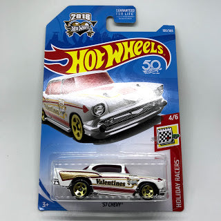 New 2018 Hot Wheels '50th Anniversary 57 Chevy Holiday Racers Valentines Day Car