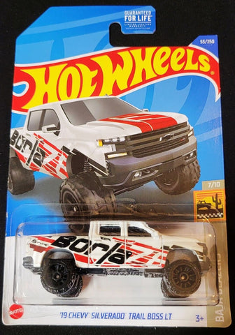 New 2022 Hot Wheels '19 Chevy Silverado Trail Boss LT Borla Baja Blazers 53/250 White