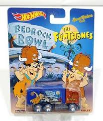 New 2013 Hot Wheels The Flintstones Hiway Hauler Hanna Barbera Real Riders